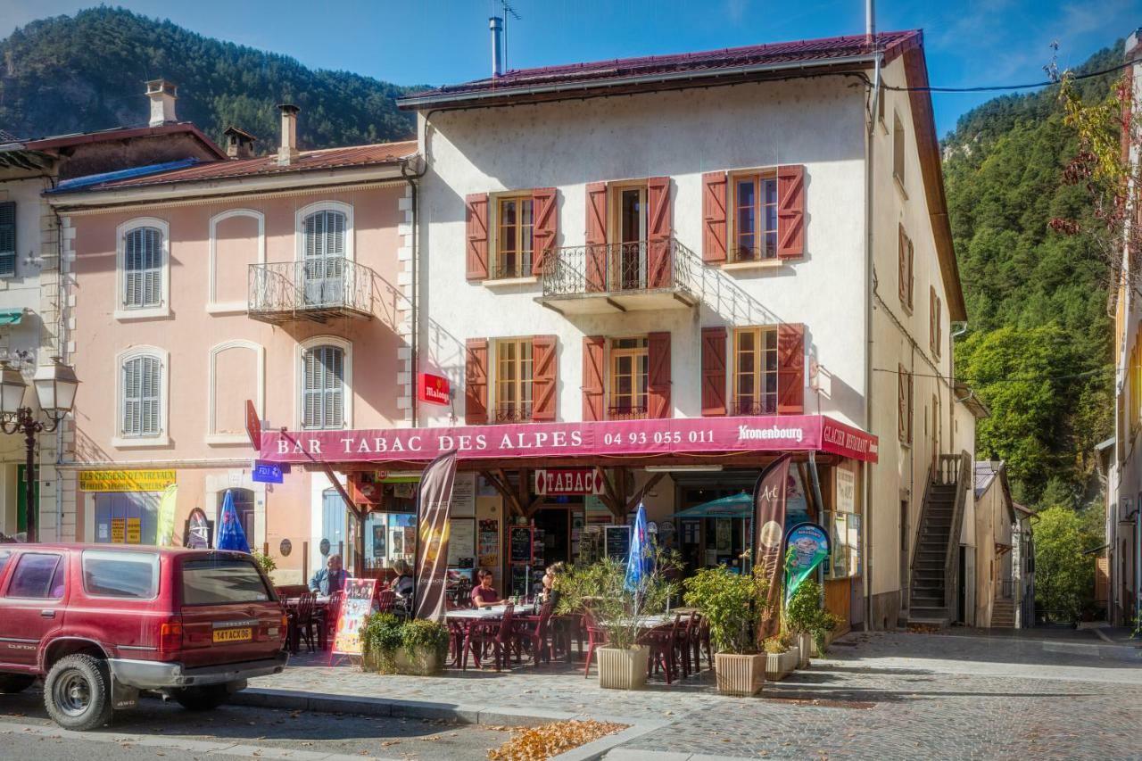 Hotel Relais Des Alpes Guillaumes Exterior foto